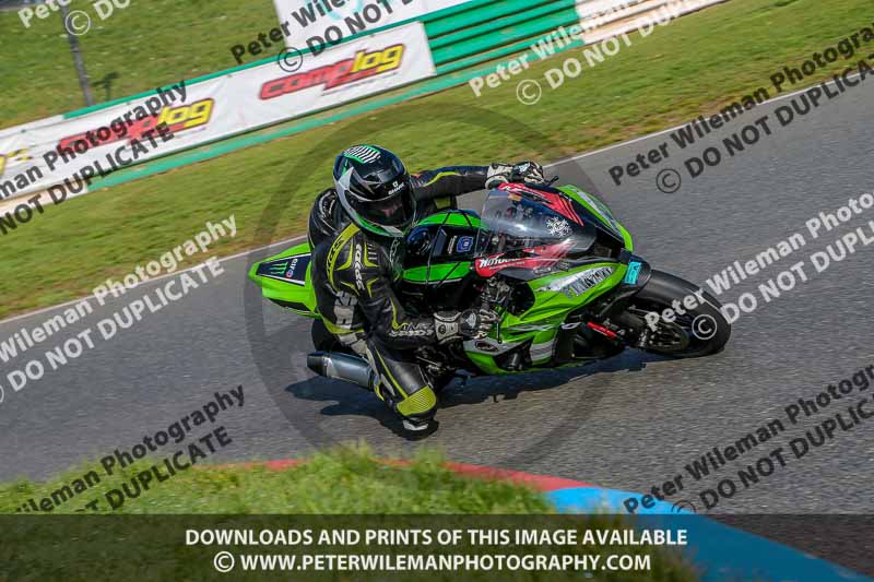 PJM Wedding Photography;enduro digital images;event digital images;eventdigitalimages;mallory park;mallory park photographs;mallory park trackday;mallory park trackday photographs;no limits trackdays;peter wileman photography;racing digital images;trackday digital images;trackday photos